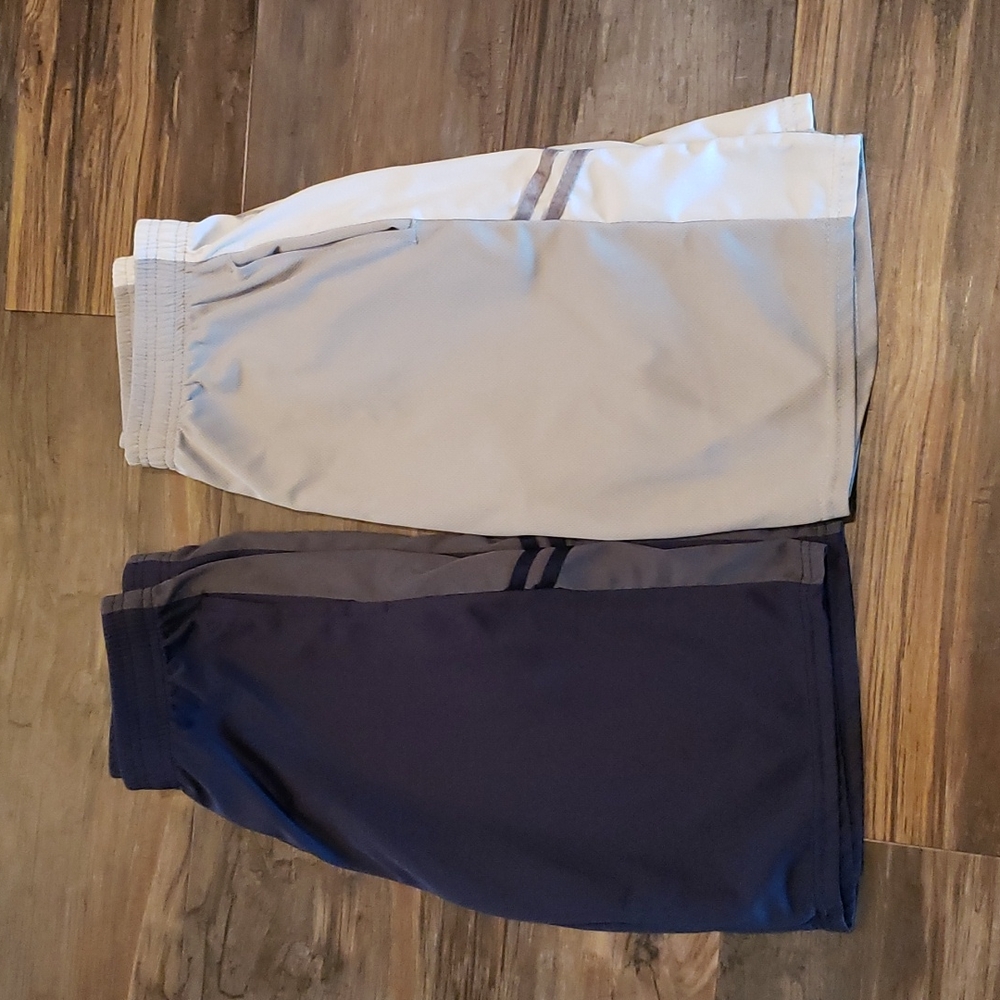 Boys shorts 2 pair sz 14/16